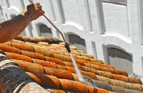 Nettoyage de toitures - Vaucluse